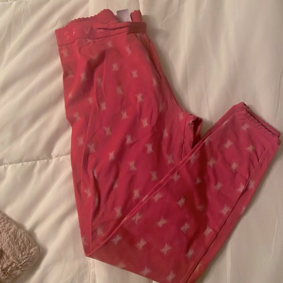 Savage X Fenty Pants - Pink Savage x Fenty Leggings | Size Medium | Excellent Condition